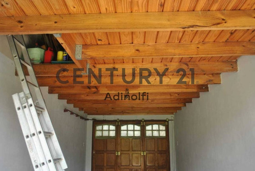 Imagen 15 de 30 de Calle 76 E/ 17 Y 18 - Casa 3 Dormitorios, Quincho Y Parque - Venta Y/o Permuta
