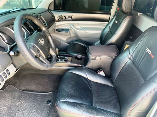 Imagen 8 de 10 de Toyota Tacoma 2014 4x4 Automático Varios Extras