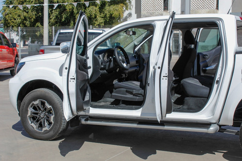 Nissan NP300 Frontier 2.5 Le Diesel Aa 4x4 At