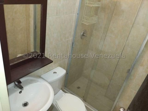 Imagen 11 de 14 de Gustavo Zavala Rentahouse 22-2678