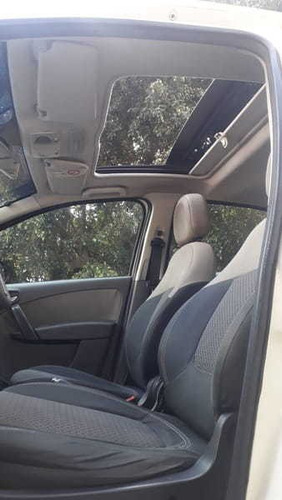 Fiat Grand Siena Essence 1.6 16v