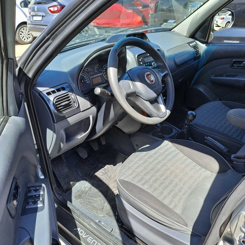 Imagen 10 de 16 de Fiat Palio Weekend Adventure 1.6 16v 2016
