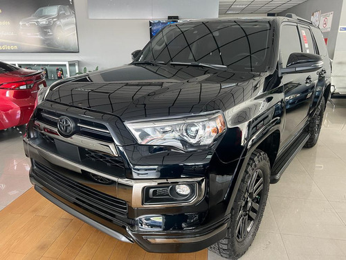 Toyota  4runner Limite Nightshede