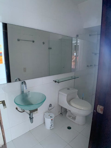 Imagen 14 de 19 de Venta Apartamento Duplex De Una Alc Castillogrande