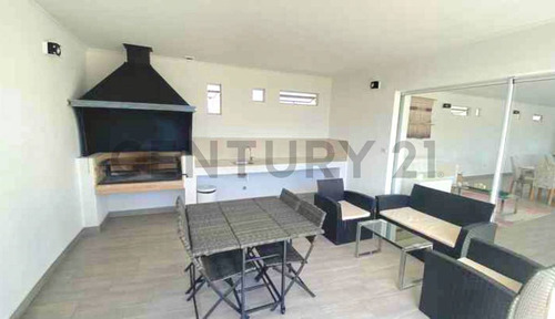 Se Vende Departamento Avenida Pacifico