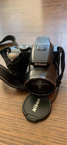 Cámara Nikon Coolpix P100 10.3 Mpx 26x Zoom Cmos