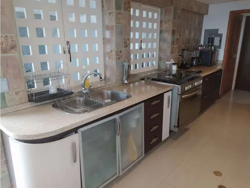 Casa En Venta - Alto Prado