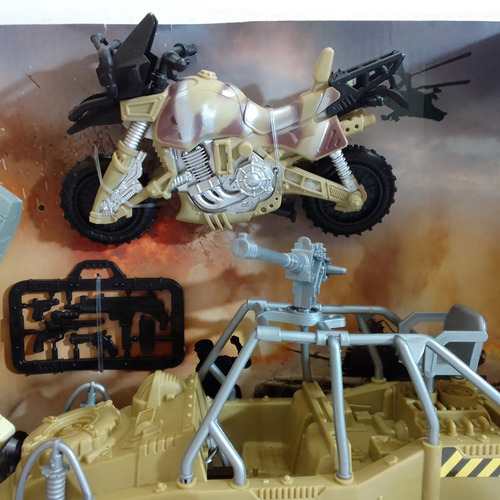 Boneco Militar Tipo Comandos Em Ação Gi Joe Hidroavião Bugre