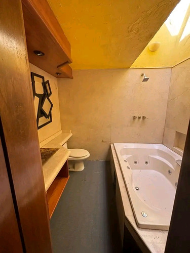 Comoda Casa Un Nivel Conjunto Horizontal Cerca Camino Real S