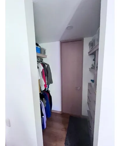 Rhbr-12854 (apto Tranquilo, Piso 6, Poblado, Loma Del Indio)