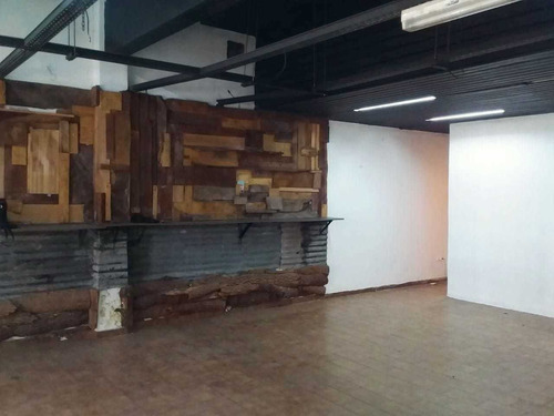 Imagen 3 de 16 de Local En Venta 140 M2, B° Alberdi, Santa Rosa 830