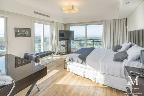 Imagen 8 de 27 de Chateau Libertador 7000 - Piso Muy Alto Vista Rio Esquinero 286 M2