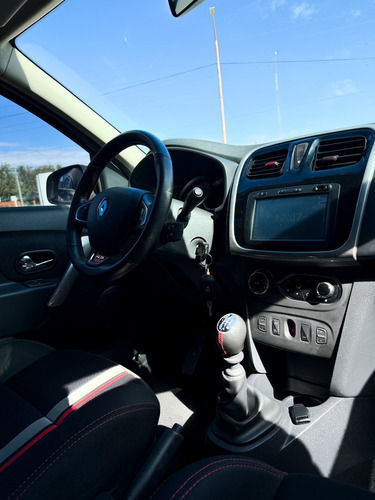Renault Sandero 2.0 Rs 145cv