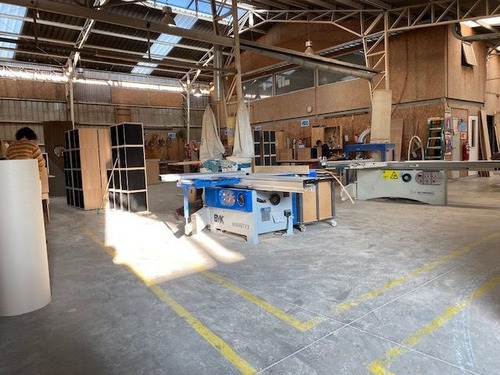 Imagen 2 de 19 de Excelente Propiedad Industrial En Venta En Peñalolén