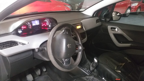 Peugeot 2008 Active 1.5 2014 (co)