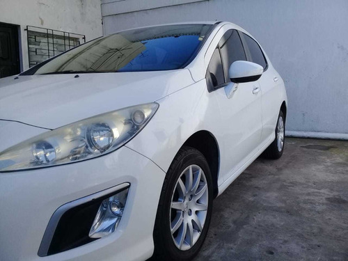 Peugeot 308 1.6 Active 2012