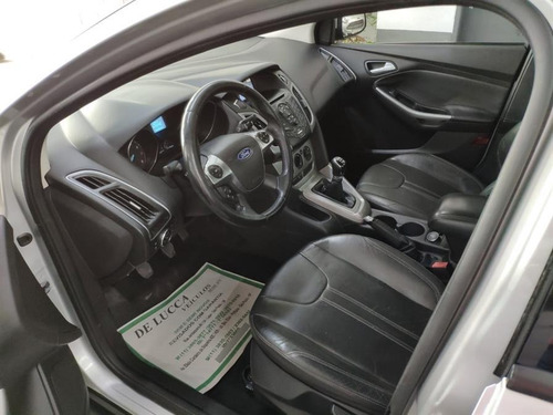 Imagem 5 de 9 de Ford Focus Sedan Se 1.6 16v Tivct Flex Manual