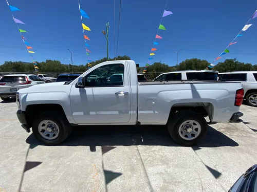 Chevrolet Silverado Silverado 1500 Ls Cab Regular At