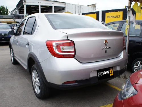 Renault Logan 1.6 Expression / Life +