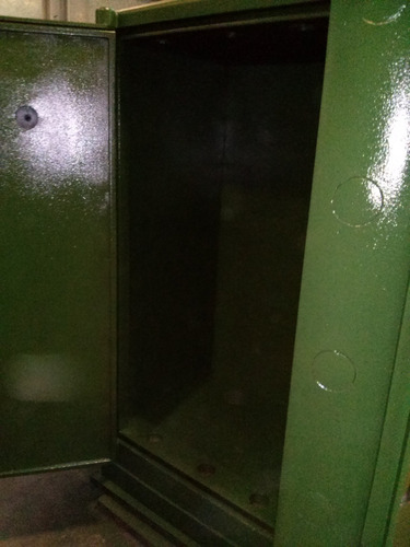 Caja Fuerte Antigua Preparada Para Armero.transpato