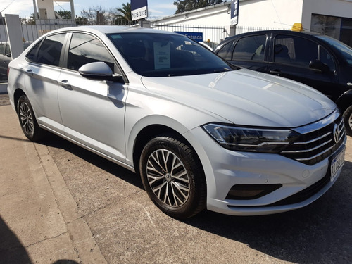 Imagen 5 de 16 de Vw Vento Comfortline (1.4)tsi 150cv 2019