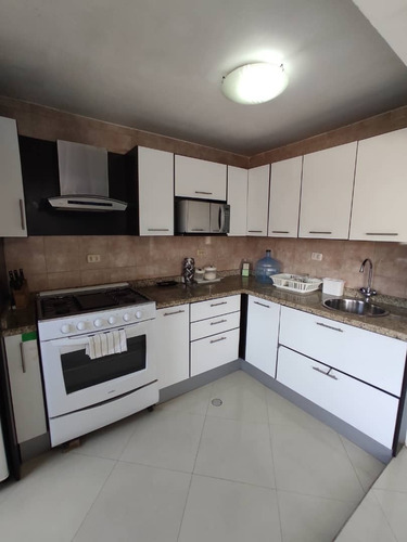 Imagen 12 de 14 de Apartamento Moderno En Mañongo, Naguanagua, Negociable