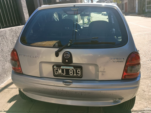 Chevrolet Corsa Classic 1.6 Gl Aa Dh