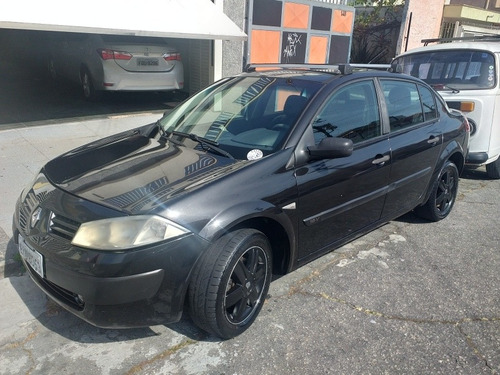 Renault Megane 1.6 Expression Hi-flex 4p 2009