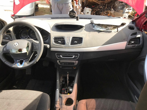 Sucata Renault Fluence 2014 2.0 16v Flex Aut.- Rs Auto Peças