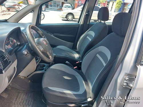 Imagem 12 de 12 de Fiat Idea 1.8 Mpi Sporting 16v Flex 4p Manual 2012
