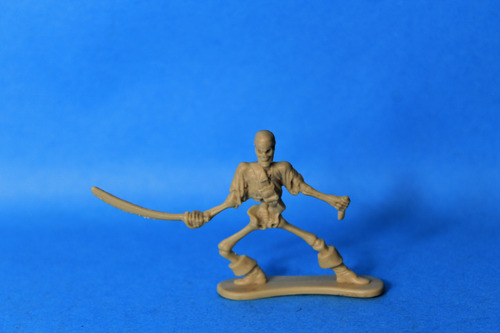 Esqueleto Pirata Figura Miniatura (Usado)