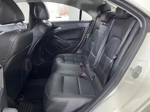 Mercedes-Benz Clase CLA 1.6 200 Sport At