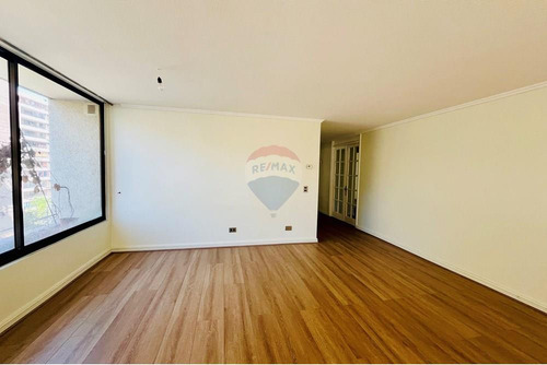 Espacioso Depto De 4 Dorm, 3 Bañ , 2 Estac Y Bod.