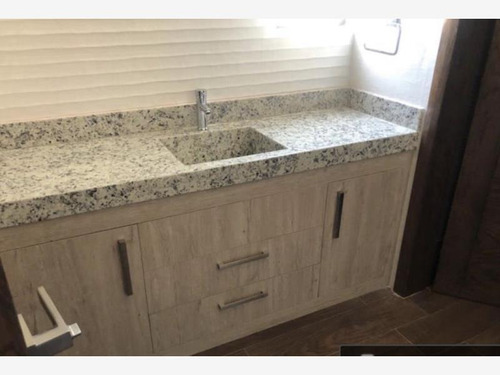 Imagen 7 de 12 de Casa Sola En Renta Altozano La Nueva Laguna
