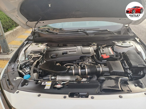 Honda Accord 2.0 Touring At