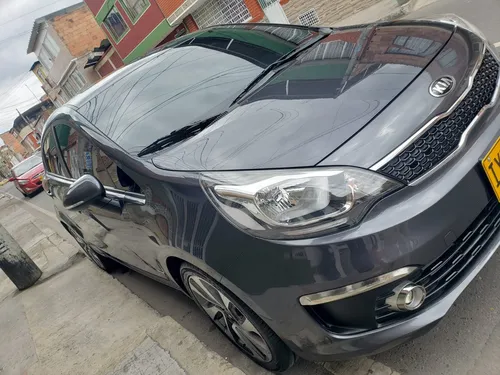 Kia Rio Spice R Summa 1.2