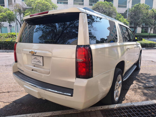 Chevrolet Suburban 5.3 Ltz V8 4wd 2da Cubo At