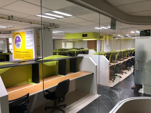 Imagen 10 de 16 de Renta De Oficina En Cuauhtémoc