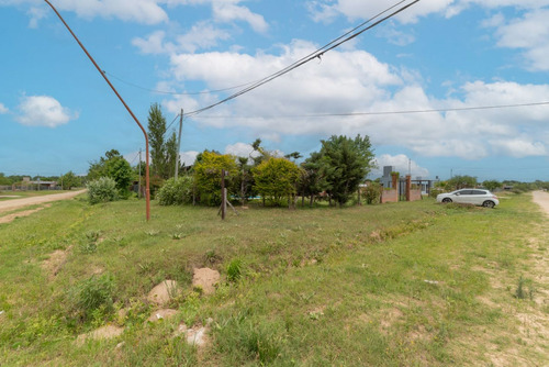 Casa/quinta En Venta De 2 Dormitorios, Arroyo Leyes