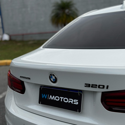 BMW 320i 2.0 Sport Gp Active Flex Aut. 4p