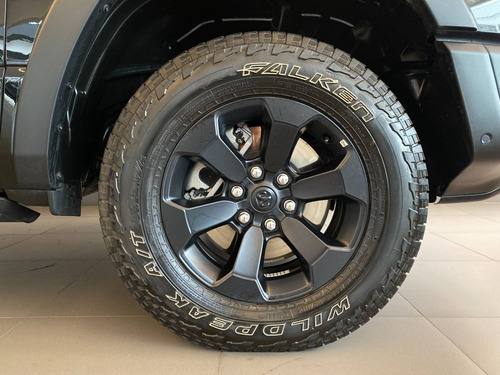 Imagem 6 de 15 de Ram 1500 5.7 V8 Gasolina Rebel Cd 4x4 Automático