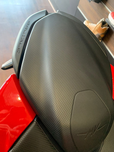 Imagen 13 de 25 de Mv Agusta Brutale Rosso 800 2021