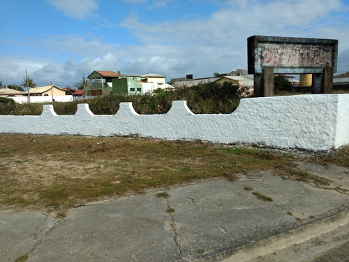 Imagem 1 de 11 de Terreno Na Beira Mar. Em Frente A Praia. Excelente Terreno