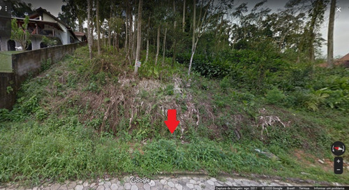 Imagem 1 de 3 de Lindo Terreno, Localizado Entre Os Bairros Da Escola Agrícola E Água Verde, Na Rua Laura Deschamps, Contendo Área De 886,75 M², Ideal Para Casa De Alto Padrão Ou Sobrados. - 35710474v
