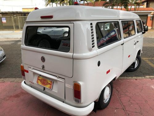 Volkswagen Kombi Standard 1.4 Mi Total Flex 8v