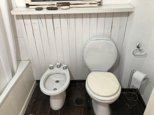 Venta Departamento, Ph En Bajo De San Isidro Con Cochera Y Pileta.