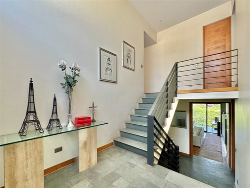 En Condominio: Los Trapenses / Monte Tabor