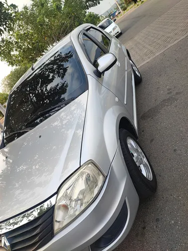 Renault Logan 1.6 Dynamique Fii