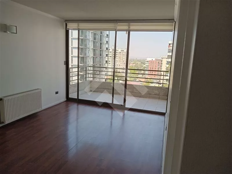 Venta 2 Dorm.2 Baños Amplia Cocina En Las Condes