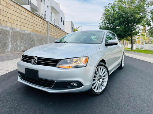 Volkswagen Jetta 2.5 Sport At